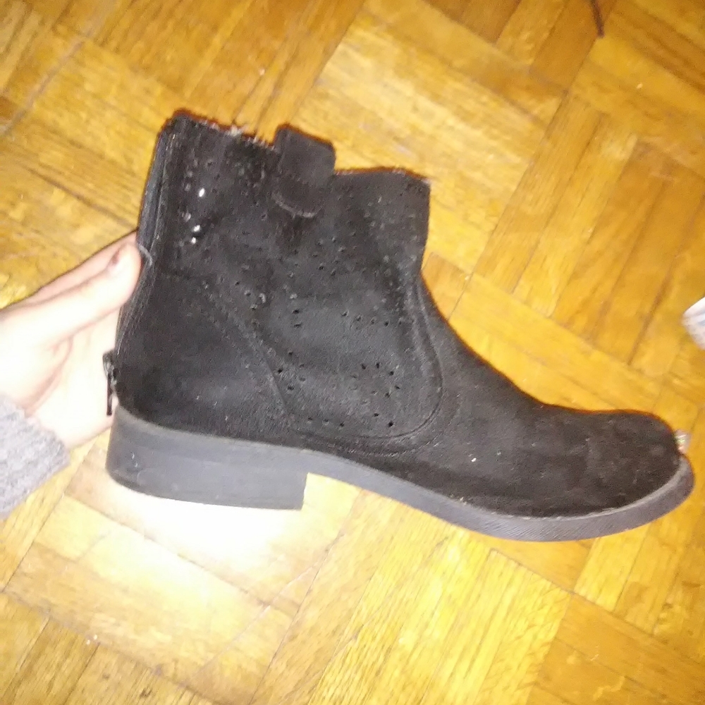 Arizona Jean pattern ankle black boots